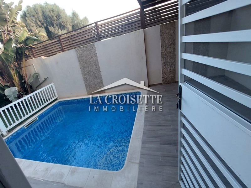 Appartement S+3 avec jardin et piscine à La Soukra 